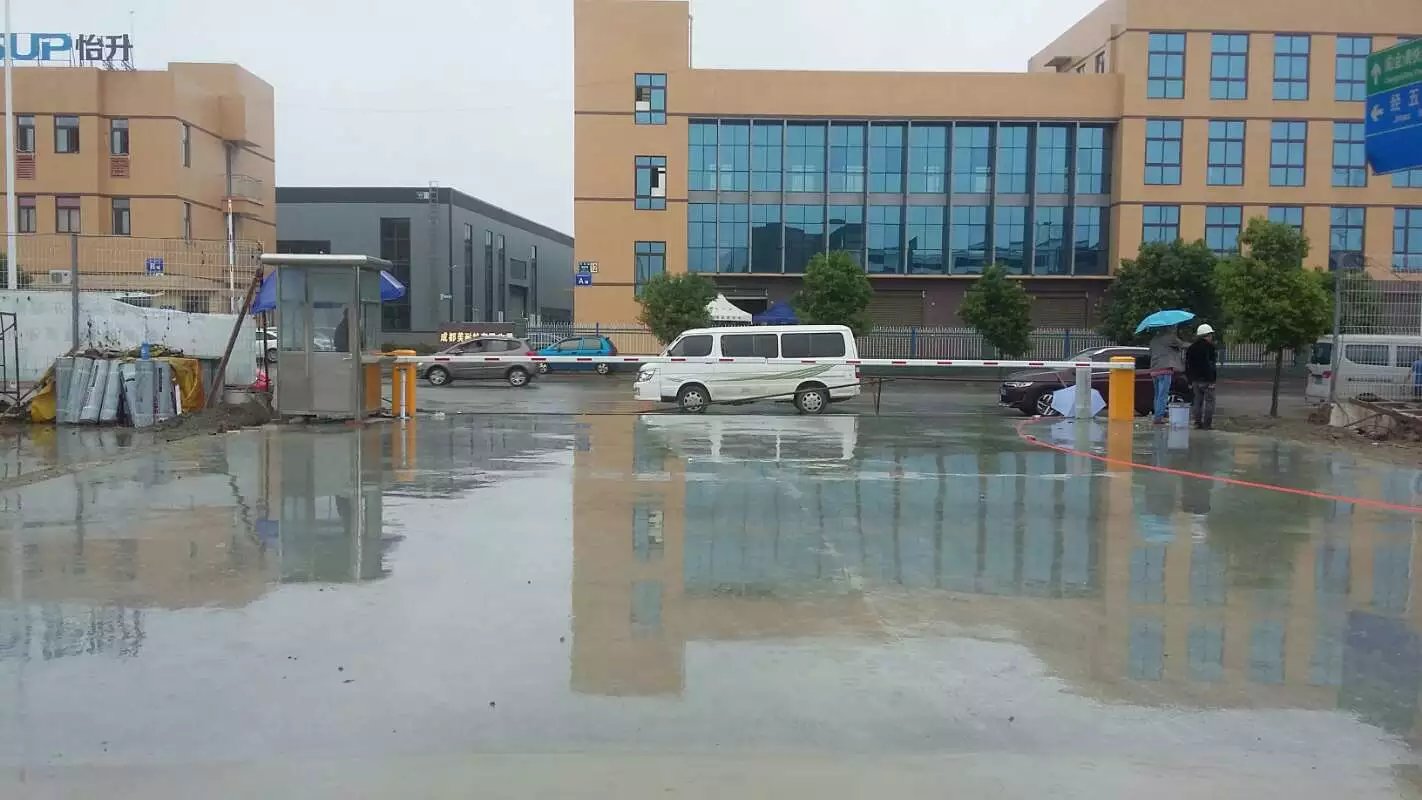 张家界张家界成都市物流公司道闸